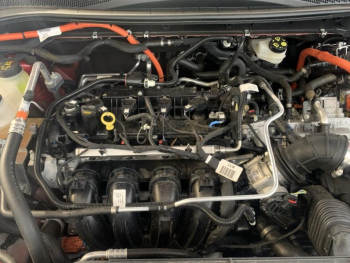 Photo 20 du bon plan FORD Kuga 2.5 Duratec 190ch FHEV E85 ST-Line BVA occasion à 28989 €