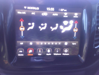 Photo 5 du bon plan JEEP Compass 1.4 MultiAir II 140ch Brooklyn Edition 4x2 Euro6d-Temp occasion à 18900 €