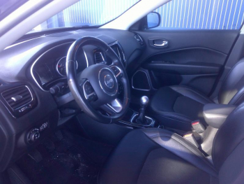 Photo 14 du bon plan JEEP Compass 1.4 MultiAir II 140ch Brooklyn Edition 4x2 Euro6d-Temp occasion à 18900 €