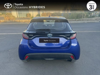Photo 15 du bon plan TOYOTA Yaris 116h Dynamic Business 5p + Programme Beyond Zero Academy MY21 occasion à 19480 €