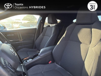 Photo 11 du bon plan TOYOTA C-HR 122h Edition 2WD E-CVT RC18 occasion à 18990 €