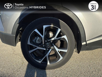 Photo 16 du bon plan TOYOTA C-HR 122h Edition 2WD E-CVT RC18 occasion à 18990 €