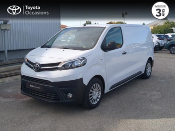Photo 17 du bon plan TOYOTA ProAce VUL Medium 1.5 D-4D 120 Business RC23 occasion à 23990 €