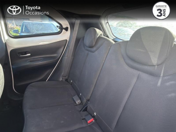Photo 12 du bon plan TOYOTA Aygo X 1.0 VVT-i 72ch Dynamic S-CVT occasion à 13990 €
