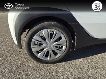 Photo 16 du bon plan TOYOTA Aygo X 1.0 VVT-i 72ch Dynamic S-CVT occasion à 13990 €