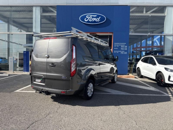 Photo 4 du bon plan FORD Transit Custom Fg VUL 320 L1H1 2.0 EcoBlue 170 Cabine Approfondie Limited occasion à 27490 €