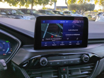 Photo 9 du bon plan FORD Kuga 2.5 Duratec 225ch PHEV Vignale BVA occasion à 27500 €