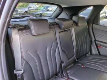 Photo 19 du bon plan FORD Kuga 2.5 Duratec 225ch PHEV Vignale BVA occasion à 27500 €