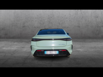 Photo 3 du bon plan BYD Seal 530ch - 82,5 kWh Excellence AWD occasion à 49990 €