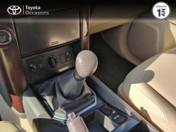 Photo 19 du bon plan TOYOTA Land Cruiser 177 D-4D FAP Lounge 5p occasion à 59990 €