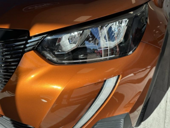 Photo 2 du bon plan PEUGEOT 2008 1.5 BlueHDi 130ch S&S Allure EAT8 125g occasion à 16290 €