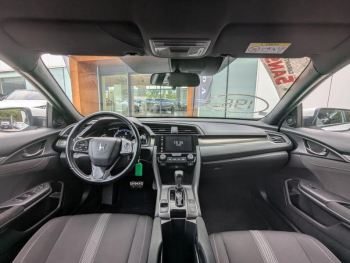 Photo 13 du bon plan HONDA Civic 1.0 i-VTEC 126ch Executive CVT 5p occasion à 16900 €