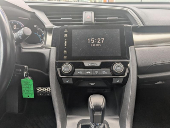 Photo 17 du bon plan HONDA Civic 1.0 i-VTEC 126ch Executive CVT 5p occasion à 16900 €
