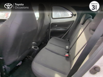 Photo 12 du bon plan TOYOTA Aygo X 1.0 VVT-i 72ch Dynamic S-CVT occasion à 13490 €