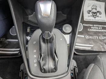 Photo 19 du bon plan FORD Fiesta 1.0 EcoBoost 100ch Stop&Start Titanium BVA 5p occasion à 12790 €