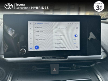 Photo 15 du bon plan TOYOTA C-HR 1.8 Hybride 140ch Design NG23 occasion à 27890 €