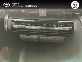 Photo 19 du bon plan TOYOTA C-HR 1.8 Hybride 140ch Dynamic NG23 occasion à 27490 €