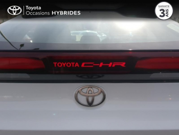 Photo 22 du bon plan TOYOTA C-HR 1.8 Hybride 140ch Dynamic NG23 occasion à 27490 €