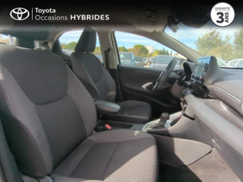 ddf-core-media-Hy0c9a18044428_6.jpg Photo 6 du bon plan TOYOTA Yaris 116h Dynamic Business 5p + Programme Beyond Zero Academy MY22 occasion à 19980 €