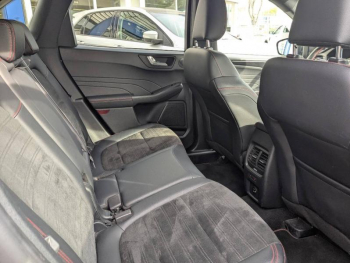 Photo 9 du bon plan FORD Kuga 2.5 Duratec 190ch FHEV E85 ST-Line X BVA occasion à 24990 €