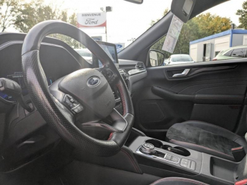 Photo 14 du bon plan FORD Kuga 2.5 Duratec 190ch FHEV E85 ST-Line X BVA occasion à 24990 €