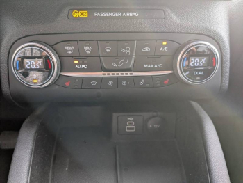 Photo 19 du bon plan FORD Kuga 2.5 Duratec 190ch FHEV E85 ST-Line X BVA occasion à 24990 €