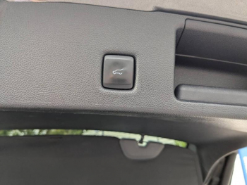 Photo 24 du bon plan FORD Kuga 2.5 Duratec 190ch FHEV E85 ST-Line X BVA occasion à 24990 €