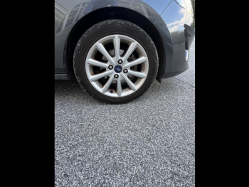 Photo 12 du bon plan FORD Fiesta 1.0 EcoBoost 100ch Stop&Start Titanium 5p occasion à 12490 €