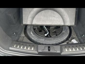 Photo 9 du bon plan LAND-ROVER Evoque 1.5 P300e 309ch R-Dynamic SE AWD BVA 11cv occasion à 45990 €