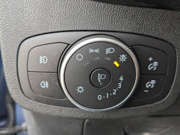 Photo 13 du bon plan FORD Fiesta 1.1 85ch Business 5p Euro6.2 occasion à 12820 €