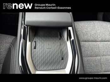 ddf-core-media-D16amv570888_26.jpg Photo 26 du bon plan RENAULT Espace 1.2 E-Tech full hybrid 200ch Techno 7 places - 24 occasion à 35479 €