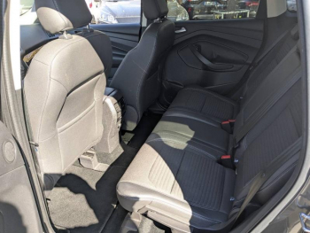 Photo 7 du bon plan FORD Kuga 1.5 Flexifuel-E85 150ch Stop&Start Titanium 4x2 BVA Euro6.2 occasion à 18900 €