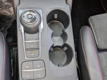 Photo 10 du bon plan FORD Kuga 2.5 Duratec 225ch PHEV ST-Line X BVA occasion à 29900 €