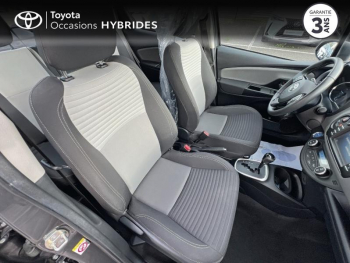 Photo 6 du bon plan TOYOTA Yaris 100h Dynamic 5p occasion à 14980 €