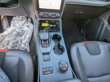 ddf-core-media-IsGsK5PO41968452_8.jpg Photo 8 du bon plan FORD Ranger VUL 3.0 EcoBoost V6 292ch Stop&Start Double Cabine Raptor BVA10 occasion à 62900 €