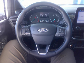Photo 2 du bon plan FORD Fiesta 1.0 Flexifuel 95ch Titanium Business 5p occasion à 16900 €