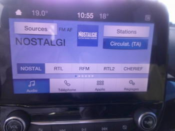 Photo 5 du bon plan FORD Fiesta 1.0 Flexifuel 95ch Titanium Business 5p occasion à 16900 €
