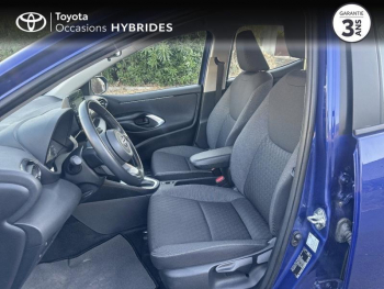 Photo 4 du bon plan TOYOTA Yaris 116h Dynamic Business 5p + Programme Beyond Zero Academy MY22 occasion à 18980 €