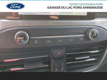 Photo 18 du bon plan FORD Focus 1.0 EcoBoost 125ch Stop&Start Titanium occasion à 11990 €