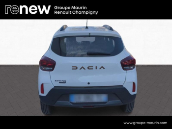 Photo 18 du bon plan DACIA Spring Extreme occasion à 12490 €