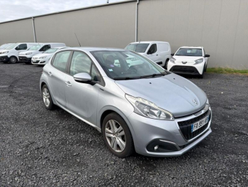 Photo 19 du bon plan PEUGEOT 208 1.2 PureTech 82ch E6.c Signature 5p occasion à 7490 €