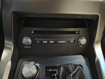 Photo 8 du bon plan LEXUS NX 300h 2WD Pack Business Euro6d-T occasion à 24900 €