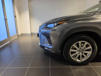 Photo 18 du bon plan LEXUS NX 300h 2WD Pack Business Euro6d-T occasion à 24900 €