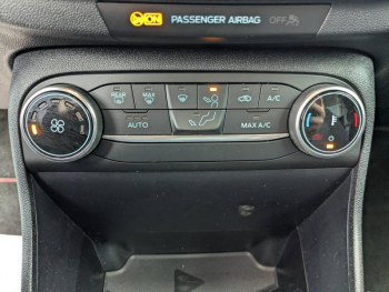 Photo 12 du bon plan FORD Fiesta 1.0 Flexifuel 95ch ST-Line 5p occasion à 18490 €
