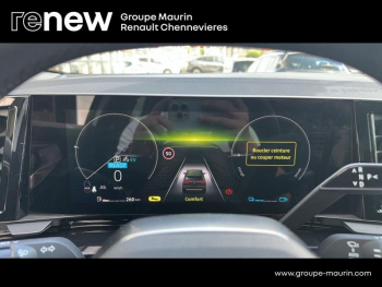 Photo 27 du bon plan RENAULT Austral 1.2 E-Tech full hybrid 200ch Iconic occasion à 31999 €