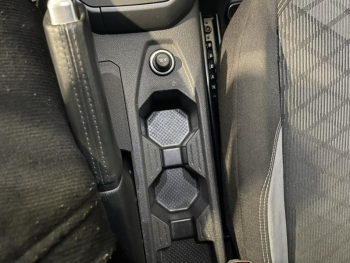 ddf-core-media-YpNmsX560187_14.jpg Photo 14 du bon plan VOLKSWAGEN Polo 1.0 TSI 95ch R-Line occasion à 19990 €