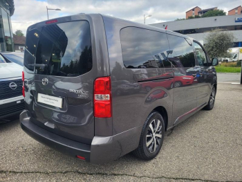 Photo 24 du bon plan TOYOTA ProAce Verso Long 2.0 180 D-4D Dynamic Connect BVA RC23 occasion à 38490 €