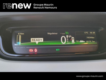 Photo 20 du bon plan RENAULT Zoe Life charge normale R90 MY19 occasion à 6490 €