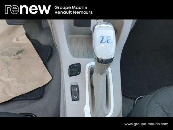 Photo 24 du bon plan RENAULT Zoe Life charge normale R90 MY19 occasion à 6490 €