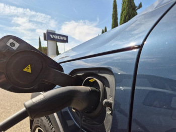 Photo 8 du bon plan VOLVO XC40 T5 Recharge 180 + 82ch R-Design DCT 7 occasion à 31590 €